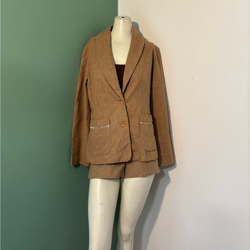 Vintage 1980’s Women’s Linen Shorts and Jacket